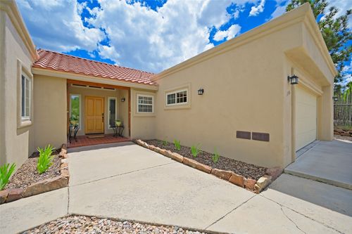 2205 Brillante Street, Santa Fe, NM, 87505 | Card Image