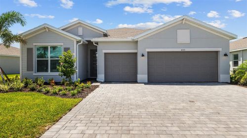 8571 Saint Kitts Cir, ENGLEWOOD, FL, 34224-5246 | Card Image