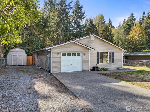 21704 148th Street E, Bonney Lake, WA, 98391 | Card Image