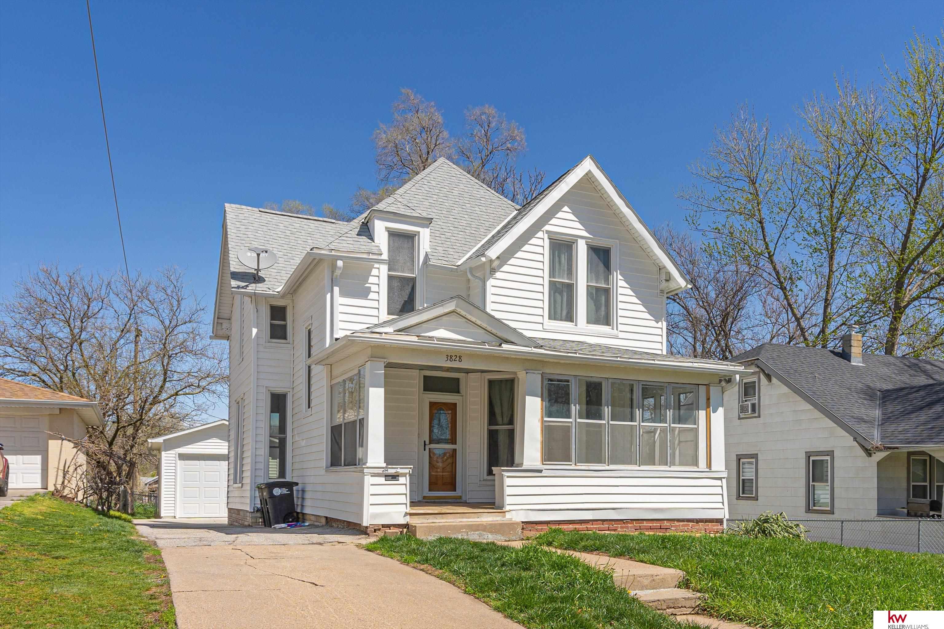 Seward St, Omaha, NE 68111