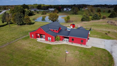 17950 N Old No. 7, STURGEON, MO, 65284 | Card Image