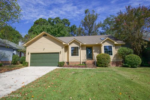 161 Kensington Way, Aberdeen, NC, 28315-3641 | Card Image