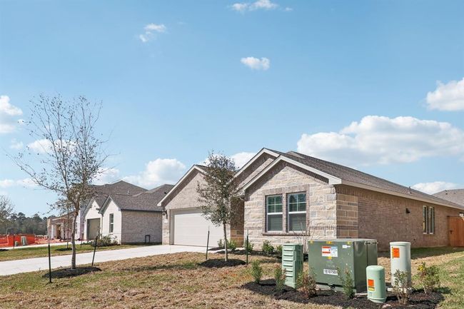 1462 Waggoner Ranch Trl, House other with 3 bedrooms, 2 bathrooms and 2 parking in Conroe TX | Image 36