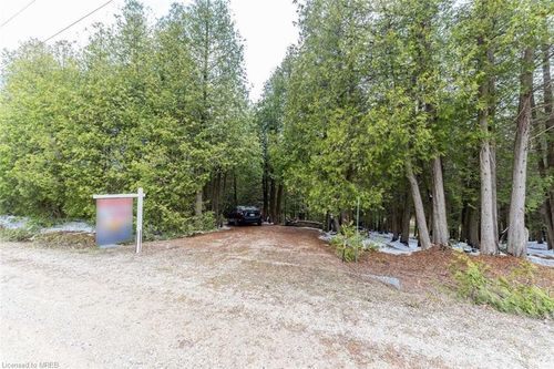 126 Highland Dr, West Grey, ON, N0C1H0 | Card Image