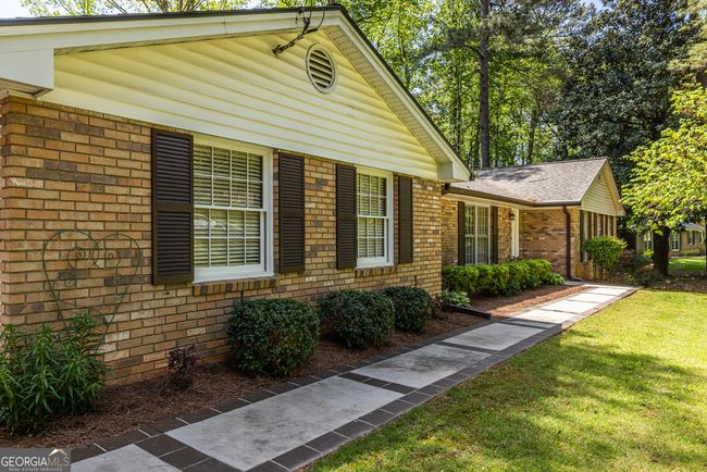 1602 Shamrock Trl Se, House other with 3 bedrooms, 2 bathrooms and null parking in Smyrna GA | Image 4