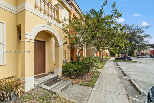 8989-8989 Sw 17th Ct, Miramar, FL, 33025-7600 | Card Image