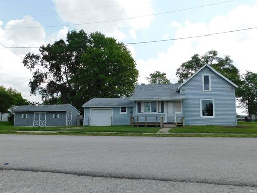 419 S Cherry St, Akron, IN, 46910-9144 | Card Image
