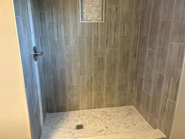 912 Park Valley Cir, House other with 4 bedrooms, 2 bathrooms and null parking in MINNEOLA FL | Image 22