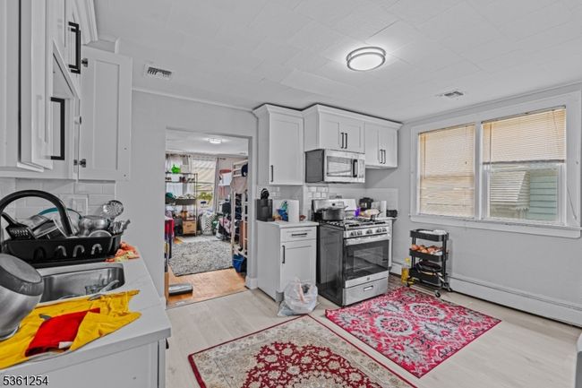 6 Pleasant Ave, Home with 4 bedrooms, 2 bathrooms and null parking in Clifton NJ | Image 19