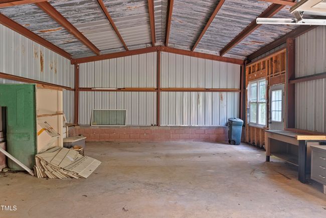 Workshop Interior | Image 18