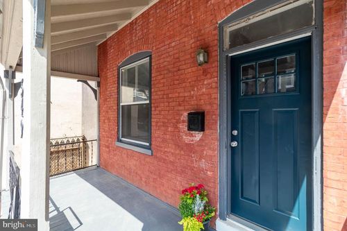 549 Spruce St, Lancaster, PA, 17603-3354 | Card Image