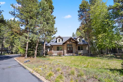 55815 Lost Rider Loop, Bend, OR, 97707-2729 | Card Image