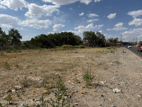 XXX S Lake St, Farmington, NM, 87401 | Card Image