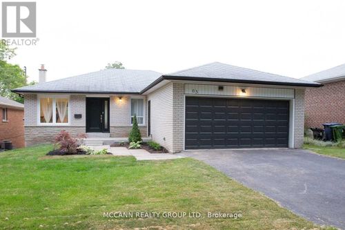 65 Bellbury Cres, North York, ON, M2J2J9 | Card Image