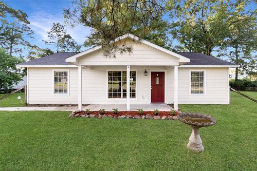 501 Shoemaker Rd, Shepherd, TX, 77371-2575 | Card Image