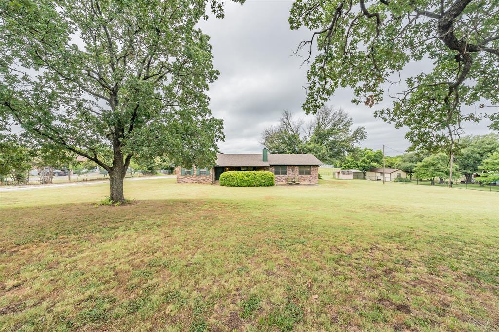 Lemons Rd, Fort Worth, TX 76140