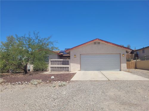 1690 Arcadia Blvd, Bullhead City, AZ, 86442-6957 | Card Image