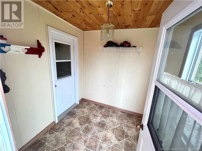 110 Des Champs Rue, House other with 7 bedrooms, 3 bathrooms and null parking in Lamèque NB | Image 15