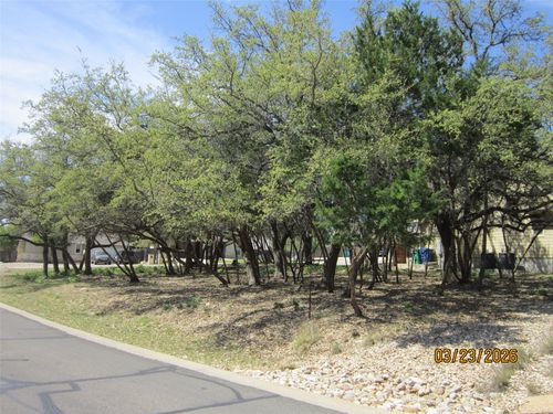 18804 Venture Dr, Lago Vista, TX, 78645-8567 | Card Image