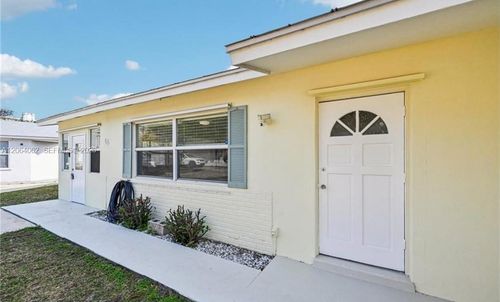 86 N El Mar Dr Jensen, Jensen Beach, FL, 34957 | Card Image