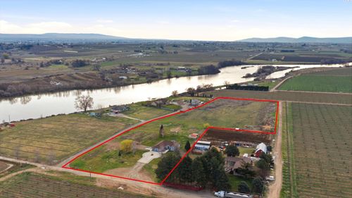 3988 E Euclid Rd, Mabton, WA, 98935 | Card Image