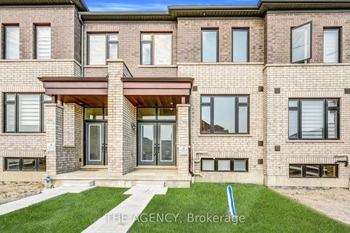 2769 Peter Matthews Dr, Pickering, ON, L1X0M3 | Card Image
