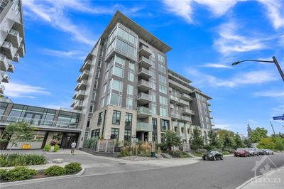 802 - 570 De Mazenod Ave, Condo with 2 bedrooms, 2 bathrooms and 1 parking in Ottawa ON | Image 1