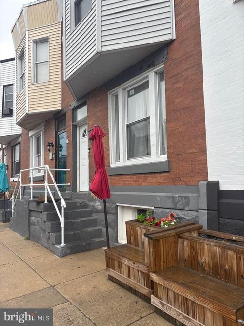 3910 N 8th St, PHILADELPHIA, PA, 19140-3208 | Card Image