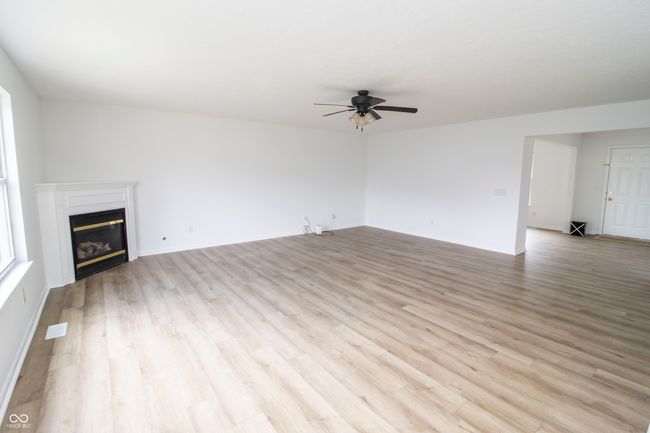 11683 Seville Rd, House other with 4 bedrooms, 4 bathrooms and null parking in Fishers IN | Image 14