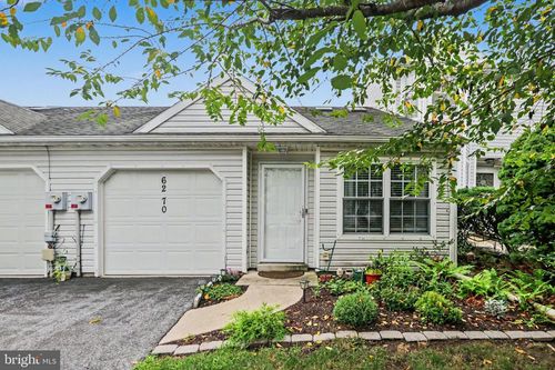 6270 Spring Knoll Dr, HARRISBURG, PA, 17111-6893 | Card Image