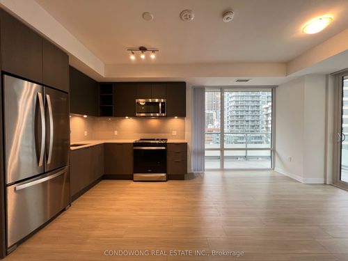 1019-50 Dunfield Ave, Toronto, ON, M4S0E4 | Card Image