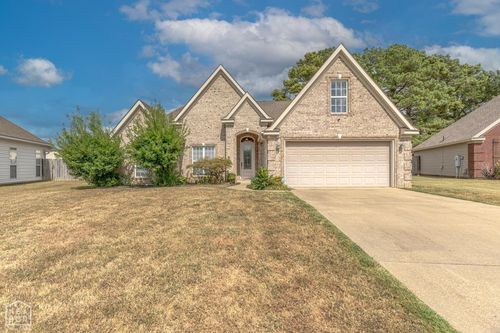 5408 Deerfield Dr, Jonesboro, AR, 72404-8467 | Card Image