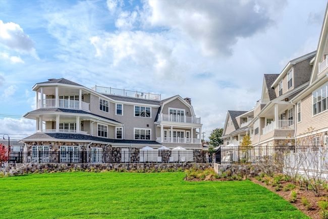 UNIT-210 - 128 Elm St, Condo with 2 bedrooms, 3 bathrooms and null parking in Cohasset MA | Image 12