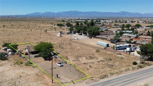10877 Chamberlaine Way, Adelanto, CA, 92301-2132 | Card Image