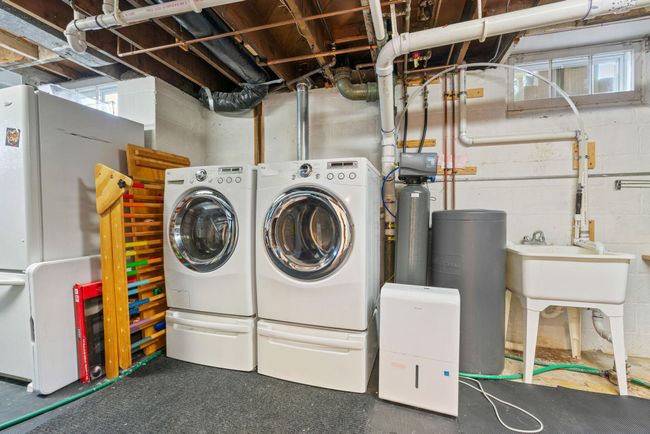 Utility Room | Image 36