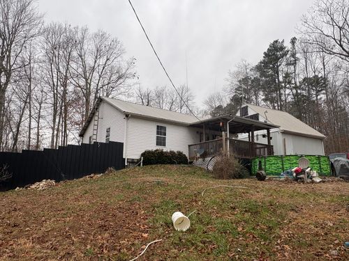 765 Whitis Rd, Somerset, KY, 42501-5535 | Card Image