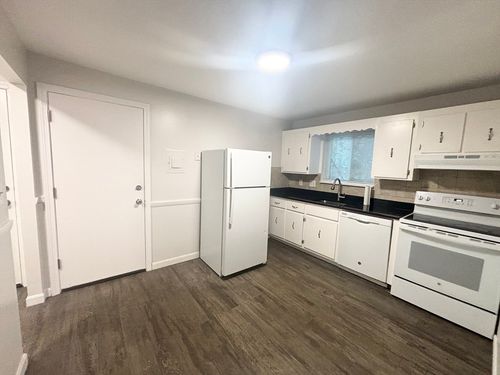 6-a1-75 Vine Street, Saugus, MA, 01906 | Card Image