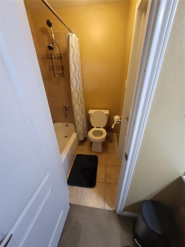 2101 Cambridge Bay Dr, House other with 5 bedrooms, 4 bathrooms and 3 parking in Pearland TX | Image 18