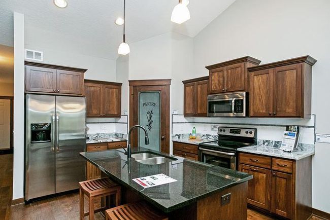 2140 120 Th Ln Ne, House other with 4 bedrooms, 3 bathrooms and null parking in Blaine MN | Image 4