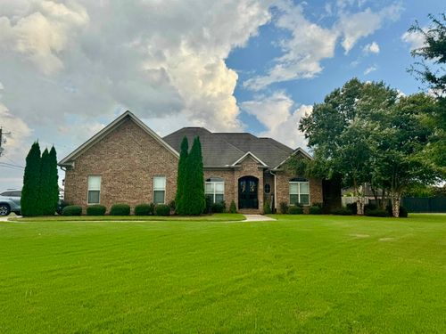 2762 Old Highway 20, Tuscumbia, AL, 35674-7362 | Card Image