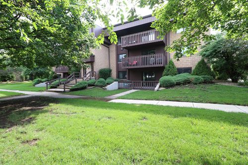 1b-101 Caterpillar Dr, Joliet, IL, 60436-1040 | Card Image