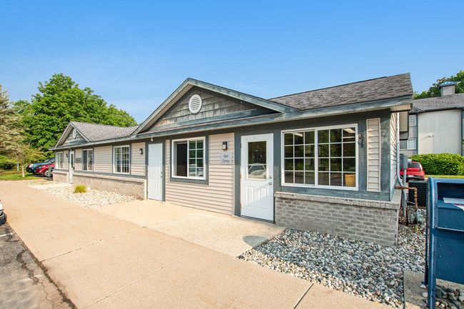 12 - 18372 N Ridge Ct, Condo with 2 bedrooms, 1 bathrooms and null parking in Spring Lake MI | Image 26