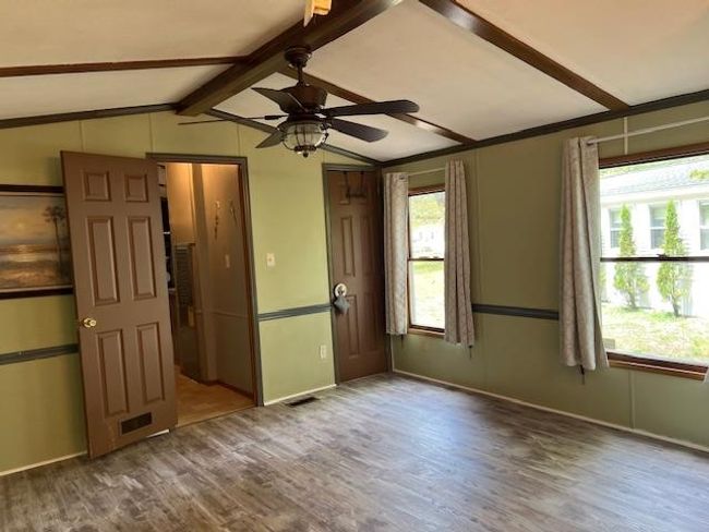 41 Castle Drive, House other with 2 bedrooms, 2 bathrooms and null parking in Conway NH | Image 4