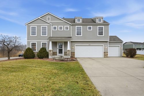 10843 Hillcrest Ln, Dyer, IN, 46311-7032 | Card Image