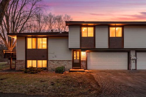 3815 Brookdale Cir N, Brooklyn Park, MN, 55443-2870 | Card Image