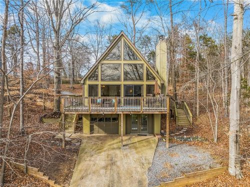 1916 Chateau Rdg, Winston-Salem, NC, 27103-5816 | Card Image