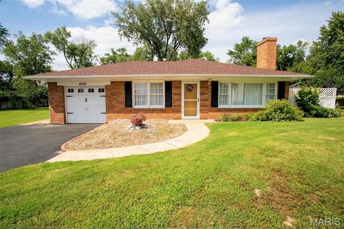 4105 Banks Rd, Saint Ann, MO, 63074-1007 | Card Image