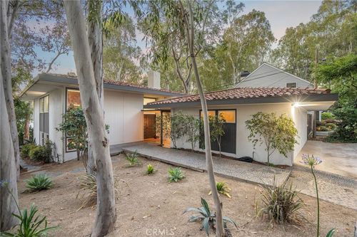 105 Via Capay, Palos Verdes Estates, CA, 90274-1003 | Card Image
