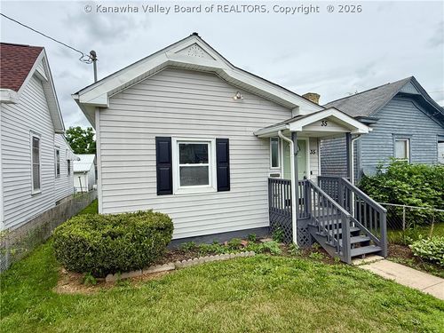 35 Ohio Ave, Charleston, WV, 25302-2241 | Card Image