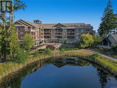 220 - 1325 Bear Mountain Pky, Condo with 2 bedrooms, 2 bathrooms and 1 parking in Victoria BC | Image 2